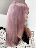 ペールピンク[新宿駅グレーベージュ/レイヤーロング/黒髪]