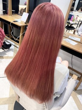 ラビスモア(Lovis moa) 切りっぱなしボブ/エアリーロング/ピンクブラウン/美髪のススメ