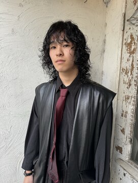 ロイジー(roijir) ロングヘア×スパイラルパーマ