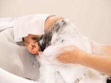 極上のヘッドスパで血行促進&美髪へ！