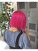 ピンクカラー派手髪パステルピンクハイトーンダブルカラーボブ