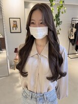 ニュア(neua) ベージュカラー/奈良/橿原神宮前