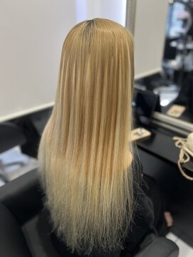 ヘアーデザイン ジェルム(Hair Design germe) ハイトーングラデーション / YUDU