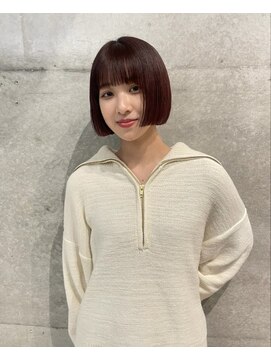 ローウェ 新百合ヶ丘(Louwe) 小顔エアリーアンニュイショートベージュ[新百合ヶ丘/新百合ヶ丘