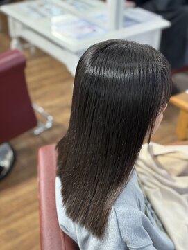 ルネッサンスヘアー ラファエロ(RAFFAELLO) サラサラ艶々ヘア