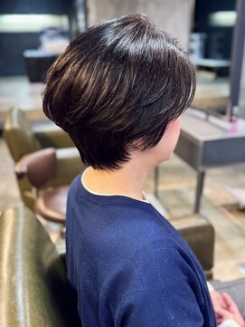 ペルソナ(PERSONA) 大人ショートボブ