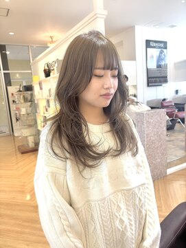 コワファースト  させぼ五番街店(COIFF1RST) オリーブカラー