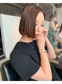 前髪なしのぱつっとボブ