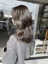 ナンバー(number+)&nbsp;20代30代40代ブリーチなしオリーブグレージュくびれミディ