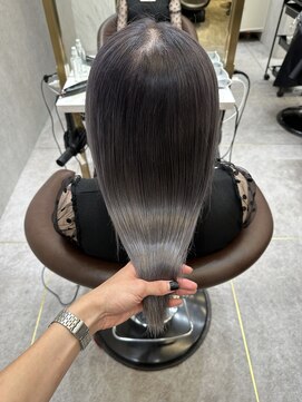 ロンド レア 天神大名店(Lond Le’a) ダブルカラーグレージュケアブリーチレイヤーカット韓国