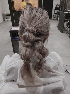 リープ 祖師ヶ谷大蔵(leap) もこもこポニーテール【祖師ヶ谷大蔵/ヘアアレンジ】