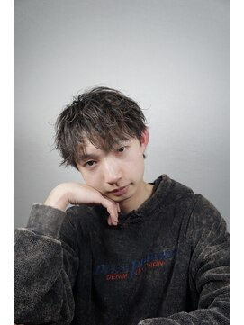 アイトーキョー 横浜(AI TOKYO) 波巻き/ハイライト/マッシュパーマ/ウルフ[横浜駅]