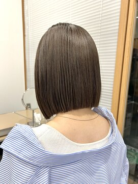 ネオリーブウリ 二子玉川店(Neolive uri) カールセミディシアーカラーレイヤーカット《二子玉川》