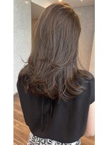 ザック ヴィ(ZACC  vie)&nbsp;レイヤーカット　グレージュ　ナチュラル