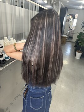 キング 枚方店(K!ng) 縮毛矯正髪質改善ハイライトレイヤーカット枚方美容室エクステ