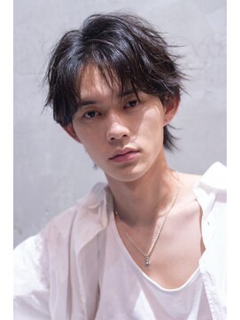 エフエム 渋谷(FM) 束感モテる/ツーブロック/センターパート/ニュアンスパーマ