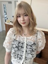 リヴ ウメダ(LIV umeda)&nbsp;ミルクティーベージュ/ミディアムレイヤー/ケアブリーチ/梅田