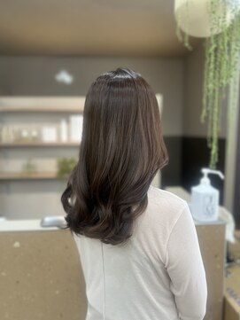 カコン(KAKONN) ロングヘア