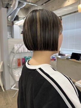 リラクオーレ 三宮 元町(LIRA CUORE) 艶ボブ