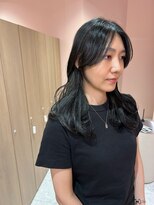 ルーム シンサイバシ(room shinsaibashi)&nbsp;艶感が続くブルーブラック/ダークトーンでも抜け感のあるカラー