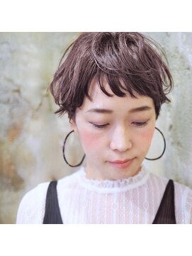 ベロニカ ヘアー(Beronica HAIR) 外ハネショート◆