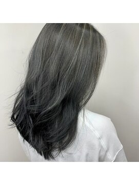 アヴァンス 江坂店(AVANCE.) ハイライト×ネイビーアッシュ