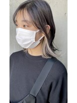 オウル ハナレ(OWL HANARE)&nbsp;インナーカラーで波巻きボブ