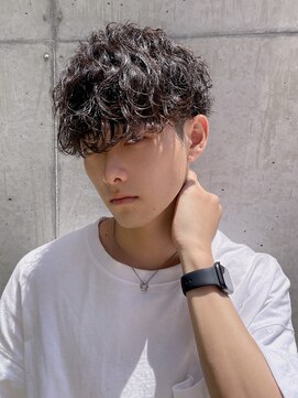 ロンドガルマン 名古屋(Lond GULLMAN) Ryu指名　色気のある波巻きスパイラルパーマ