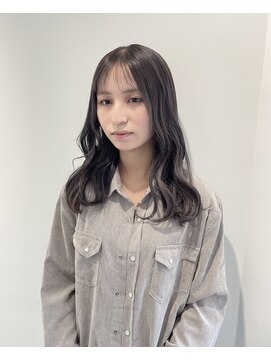 ユーフォリア 新宿通り(Euphoria) ラベンダーグレージュ/ブリーチ1回/セミロング