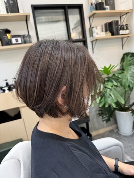 クレイドル(cradle) お手入れ簡単♪バランス◎グラデーションボブ