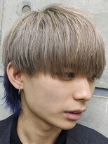 メンズツーブロックハイトーンマッシュウルフ
