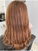 伸びたハイライトに◎コーラルピンク
