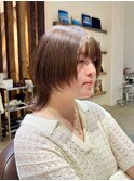 ショートウルフカットミディアムウルフ顔まわりレイヤーカット