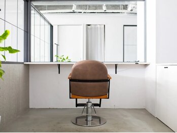 メロウ(me'lou)の写真/《大手町/全席半個室》顔タイプ診断1級アドバイザーによるデザインカット◇最高に似合うスタイルを叶える