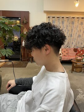 チャプター 問屋町(chapter) シャドウパーママッシュパーマ無造作メンズパーマツイスパ眉毛