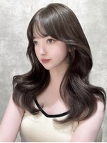 シティ(CITY)&nbsp;韓国ヘア 顔まわりカット くびれヘア レイヤーカット