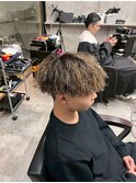 金メッシュツイスパパーマ/メンズ/刈り上げ/眉毛/ツイスト