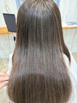 ルヴェール 茜部店(Le Vert) うる艶美髪矯正×oggiotto20工程Tr