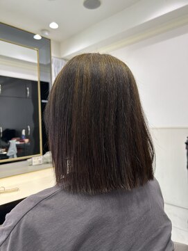 アッシュ 青葉台店(Ash) 髪質改善トリートメントとヘアマニキュア
