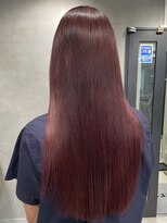 シャルムバイケンジ(Charm.by KENJE)&nbsp;赤髪/艶髪/髪質改善/ブリーチなし/韓国レイヤー/オージュア