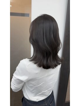 アマテラスゼロ 新宿(AMATELAS zero) 地毛風グレージュ/オリーブとグレーの間のオリーブグレー