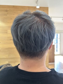 くすみブルーグレーカラー