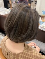 シェール モリオ(chere MORIO)&nbsp;白髪ぼかしハイライト