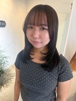 シー.(SHE.)&nbsp;ミディアムレイヤー×オリーブカラー
