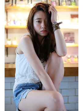 マイティ バイ エイチ(mighty by H) mighty【色っぽ!ガール】ダークアッシュ×フェザーレイヤー