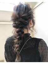 イット(it.)&nbsp;kana ヘアセット 編みおろし