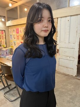 メーヴェ(Mowen) 暗髪カラー