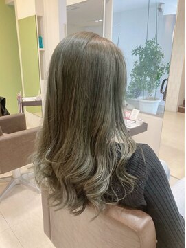ヘアープロデュース フラックス(HAIR PRODUCE flux) 髪質改善カラー×アッシュグレージュ【西淀川区,尼崎駅,出来島】