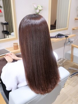 ワンアンドオンリー(One And Only) 艶髪うるツヤ髪質改善ストレートロングヘアナチュラルブラウン