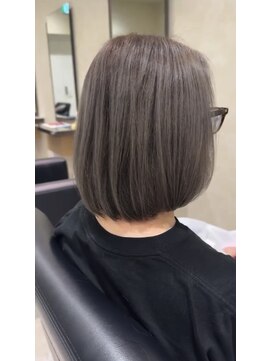 ヘアーサロンデフォーエバーヴィーダ(hairsalon de Forever vida) グランマッシュ/細めハイライト/ショート/白髪/髪質改善